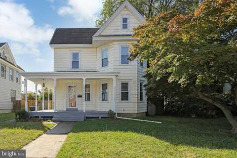 308 W BROAD STREET, PAULSBORO, NJ 08066