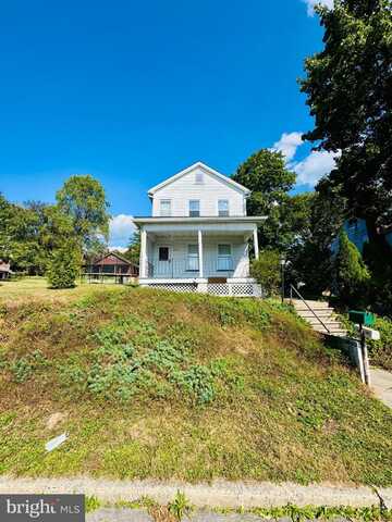 1819 WASHINGTON STREET, HUNTINGDON, PA 16652