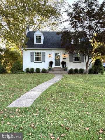 631 S CHUBB DRIVE, DOYLESTOWN, PA 18901