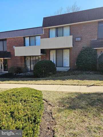 100 E GLENOLDEN AVENUE, GLENOLDEN, PA 19036