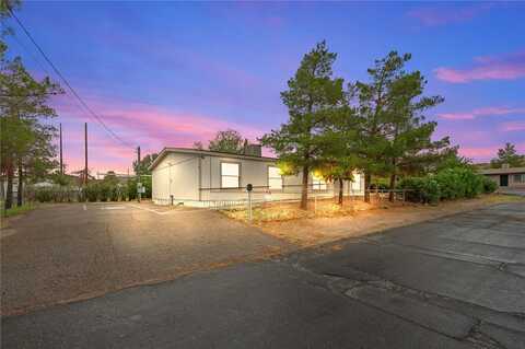 529 1st Avenue, Kingman, AZ 86401