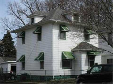 912 W 7th Street, Waterloo, IA 50702