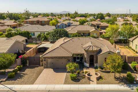 3907 E ENROSE Street, Mesa, AZ 85205