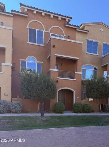 240 W JUNIPER Avenue, Gilbert, AZ 85233