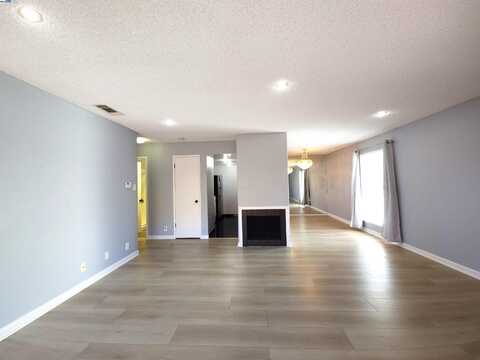 5580 Hemlock Terrace, Fremont, CA 94538