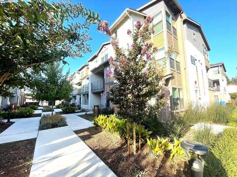 2745 Ball Pl, Santa Clara, CA 95051
