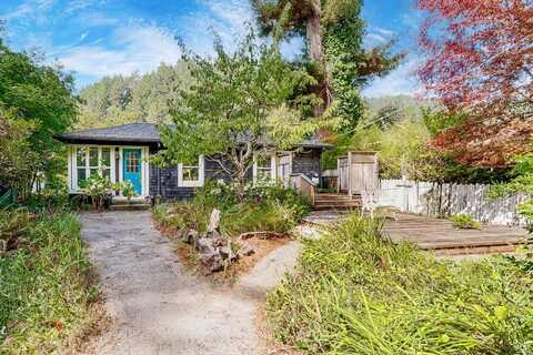 22296 Moscow Road, Monte Rio, CA 95462