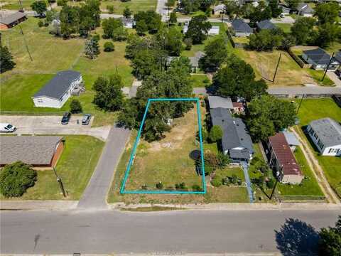 1400 West 18th Street, Bryan, TX 77803