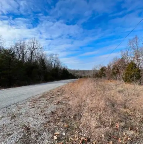 1113 Connection Street, Horseshoe Bend, AR 72512