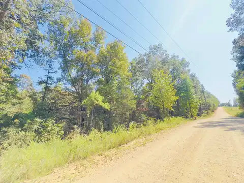 3601 Jumbo Road, Melbourne, AR 72556