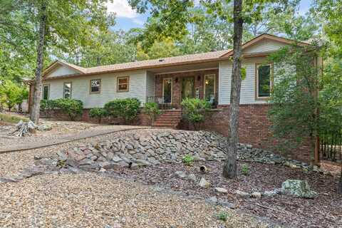 2 Darro Way, Hot Springs Village, AR 71909
