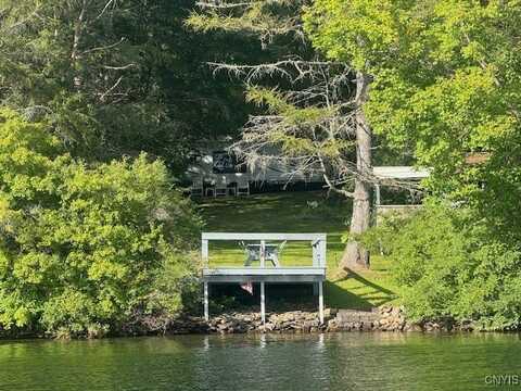 4042 Tuscarora Road, Nelson, NY 13061