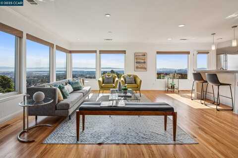 485 Creighton Way, Oakland, CA 94619