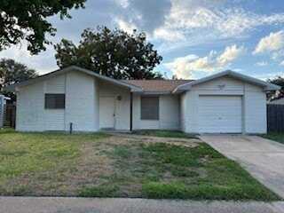1705 Volga Drive, Corpus Christi, TX 78412