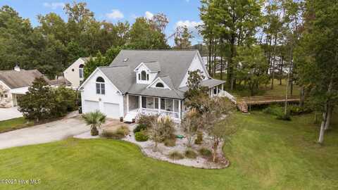 127 Spinnaker Lane, Havelock, NC 28532