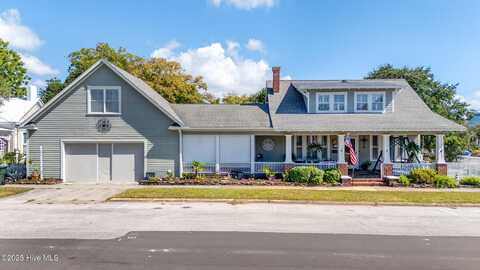217 Broad Street, Beaufort, NC 28516