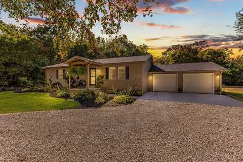 5775 Canal Road NE, Pleasantville, OH 43148
