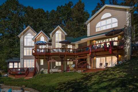 1311 Taos Lane, Sugar Grove, OH 43155