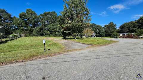 104 Williamsburg Trail, Byron, GA 31088
