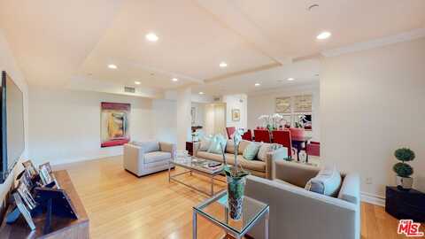 118 S Clark Dr, West Hollywood, CA 90048