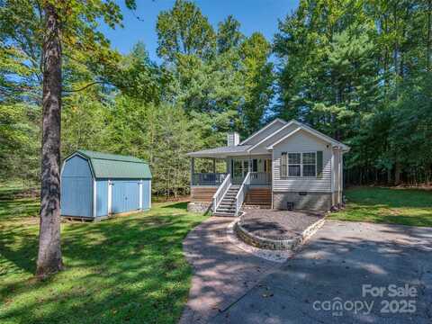 15 Wexford Drive, Hendersonville, NC 28791