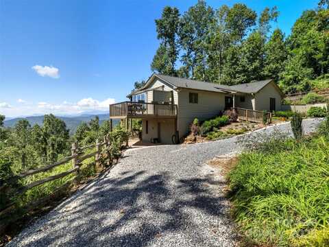 1533 Apple Lane, Spruce Pine, NC 28777