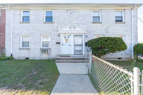 101 Karen Court, Bridgeport, CT 06606