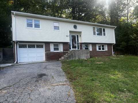 92 Lucas Park Road, Norwich, CT 06360