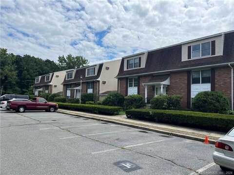 302 Boston Post Road, Waterford, CT 06385