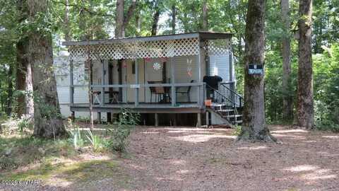 446 Perryville Estate Lane, Parsons, TN 38363
