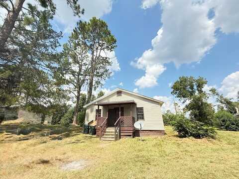 1811 Coffee Rd, Douglas, GA 31535