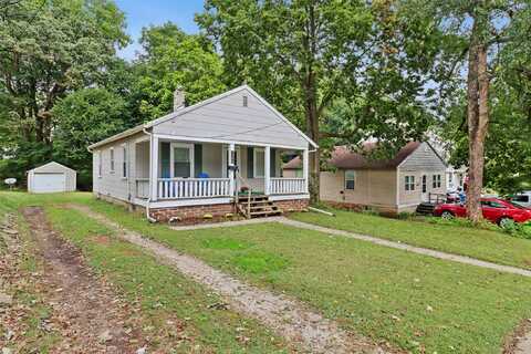 1105 Kirkwood Avenue, Des Moines, IA 50315