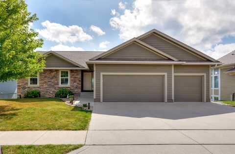 213 SW Carriage Drive, Ankeny, IA 50023