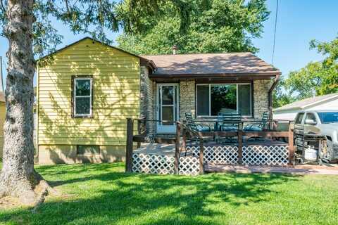 5936 SW 2nd Street, Des Moines, IA 50315