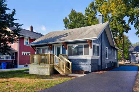 2018 York Street, Des Moines, IA 50316