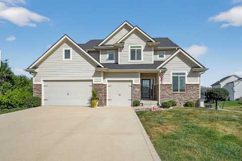 613 NW Harvest Court, Grimes, IA 50111