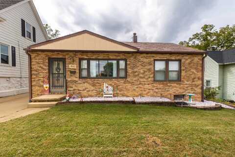 1865 Wood, Dubuque, IA 52001