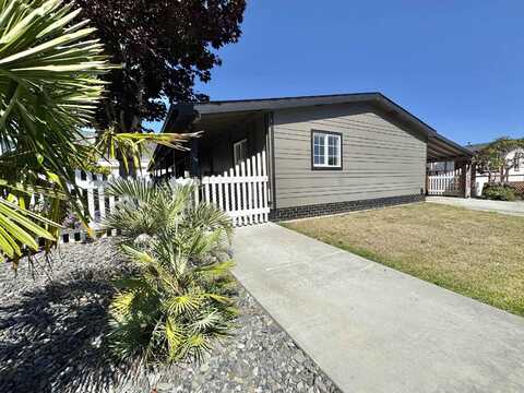 525 Leif, Crescent City, CA 95531