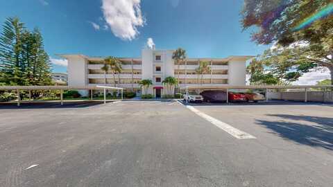 1524 LAKEVIEW RD 306, CLEARWATER, FL 33756