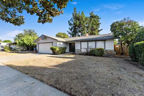 2457 San Gabriel Avenue W, Fresno, CA 93705