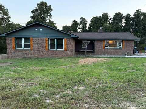 5815 Permastone Lake Road, Hope Mills, NC 28348