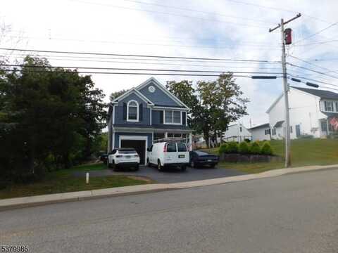 30 Capner St, Flemington, NJ 08822