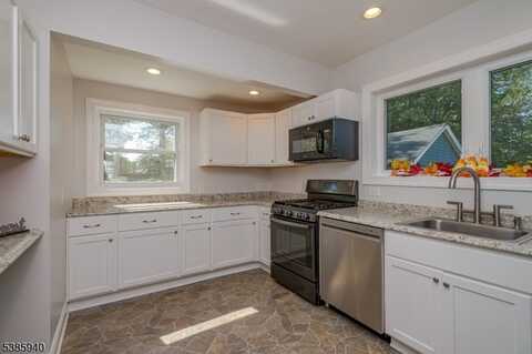 415 Walnut St, Dunellen, NJ 08812
