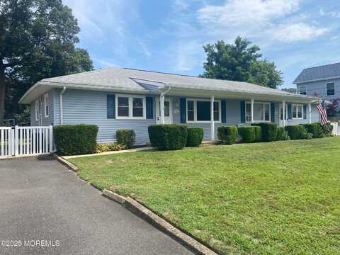 1404 Treeneedle Road, Point Pleasant Boro, NJ 08742