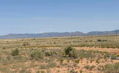 Unit 9 Block 6 Tract 17, Meadow Lake, NM 87031