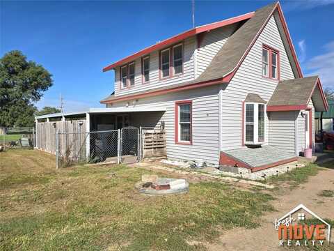 320 S Farmland Road, Garden City, KS 67846