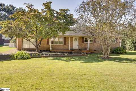 2046 Fort Prince Boulevard, Wellford, SC 29385