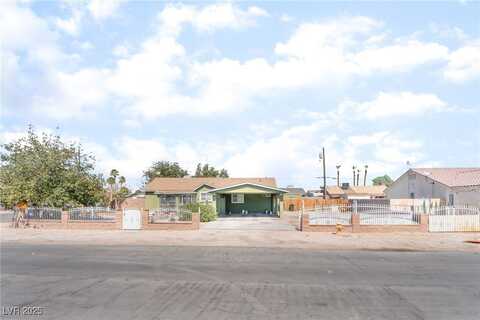 4906 E Chicago Avenue, Las Vegas, NV 89104