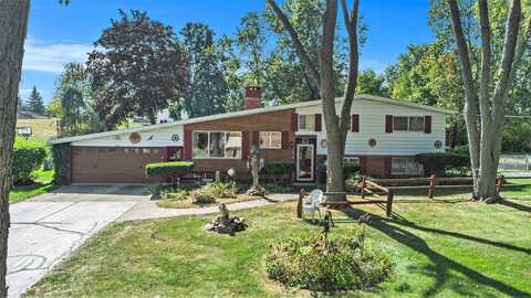 2452 Valleylane Drive, Grand Blanc, MI 48439