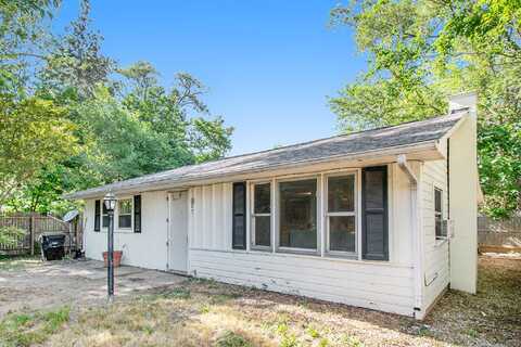 307 Della Street, Portage, MI 49002